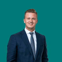 Justin Köster, Immobilienexperte